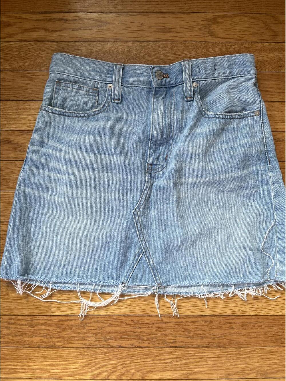 Madewell Light Wash Denim Mini Skirt 27 Raw Hem Y2K Grunge Indie Sleaze Festival